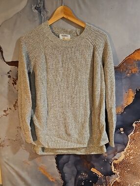 Old Navy Men's Heather Gray Crewneck Sweater